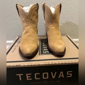 Tecovas Lucy booties